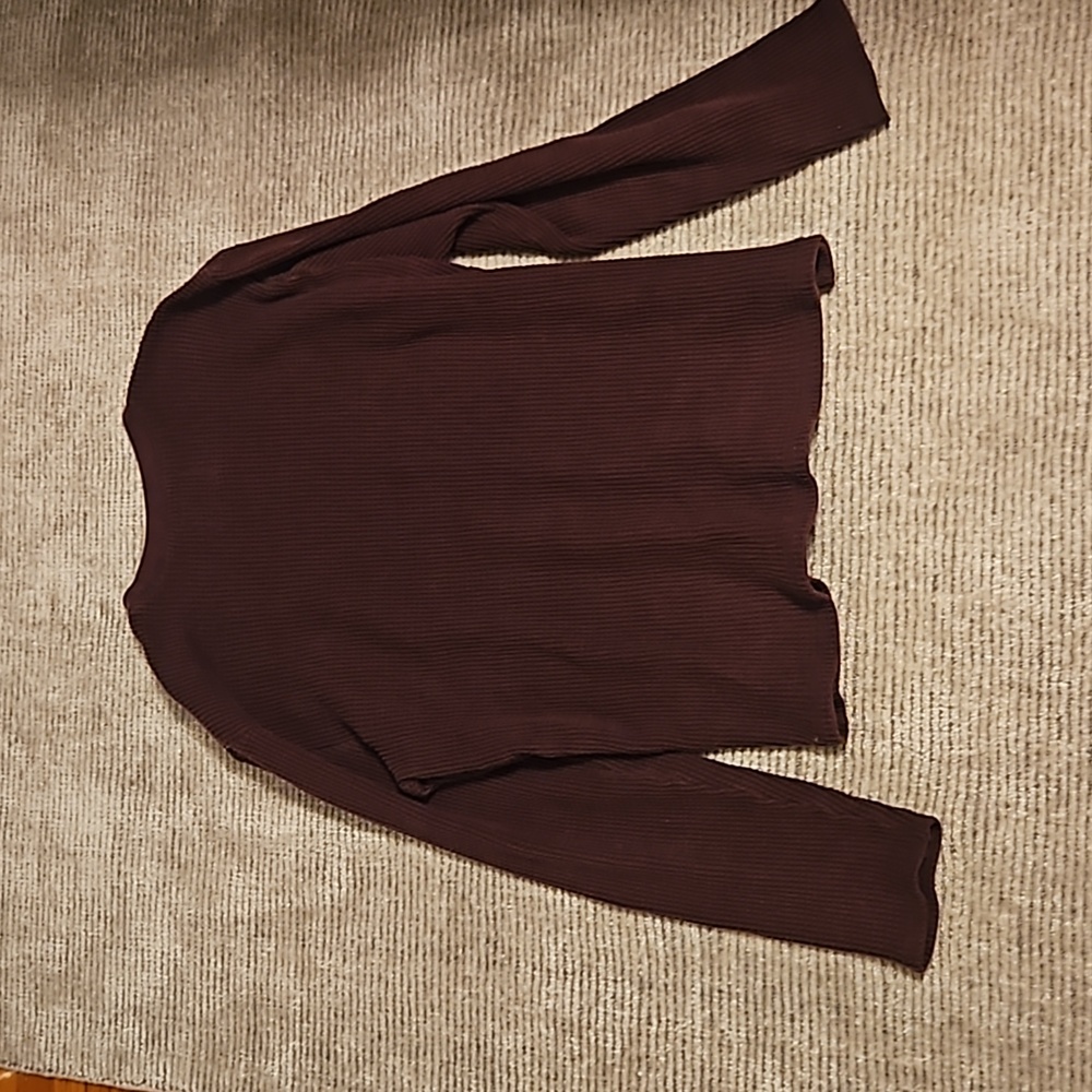 Express Sweater - Picture 4 of 4